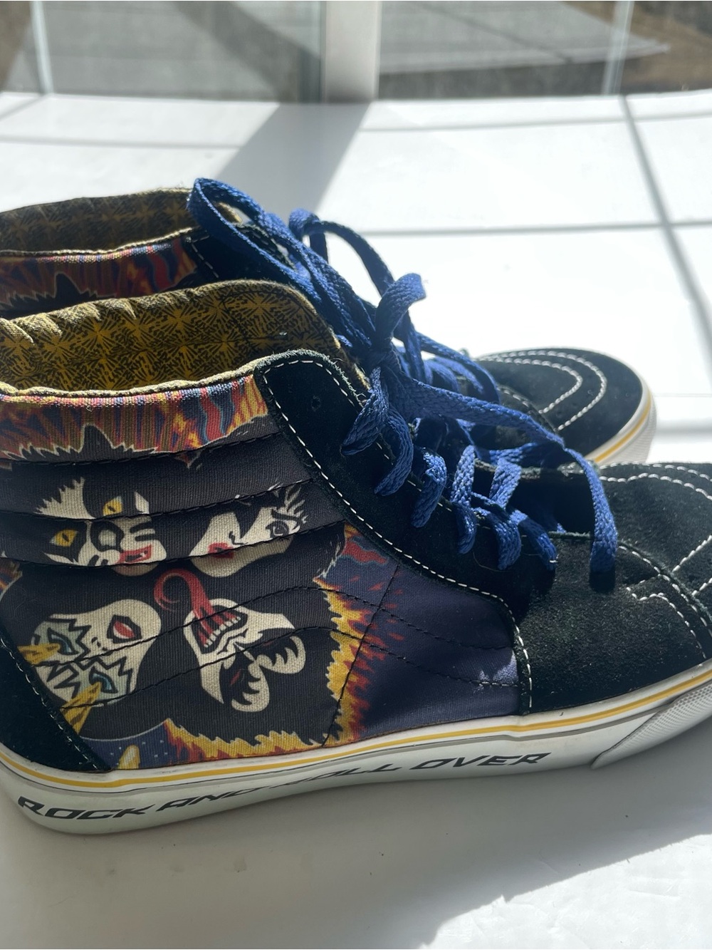 Vans x KISS Sk8-Hi Rock and Roll Over Sneakers 2008 Men 9 / Women 10.5